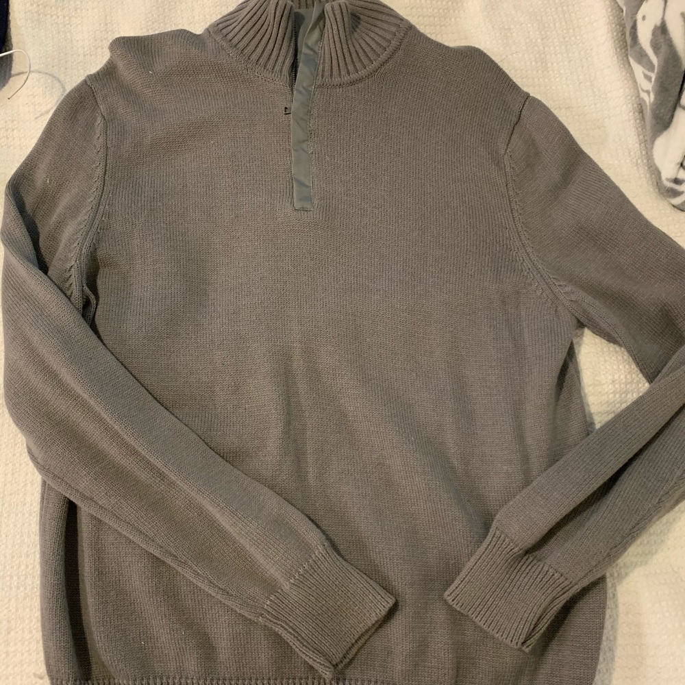 Grey sweater